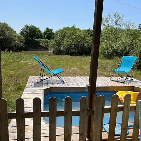 Campismo de Luxo A L'asinerie Jau-Dignac-et-Loirac